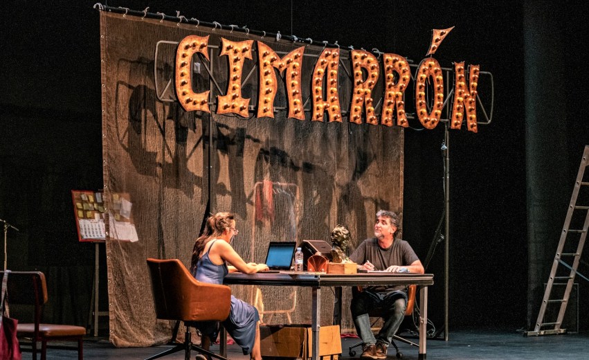 La imagen tiene un atributo ALT vacío; su nombre de archivo es 04-galericc81a-1800x1200-05-cabezas-de-cartel.jpg