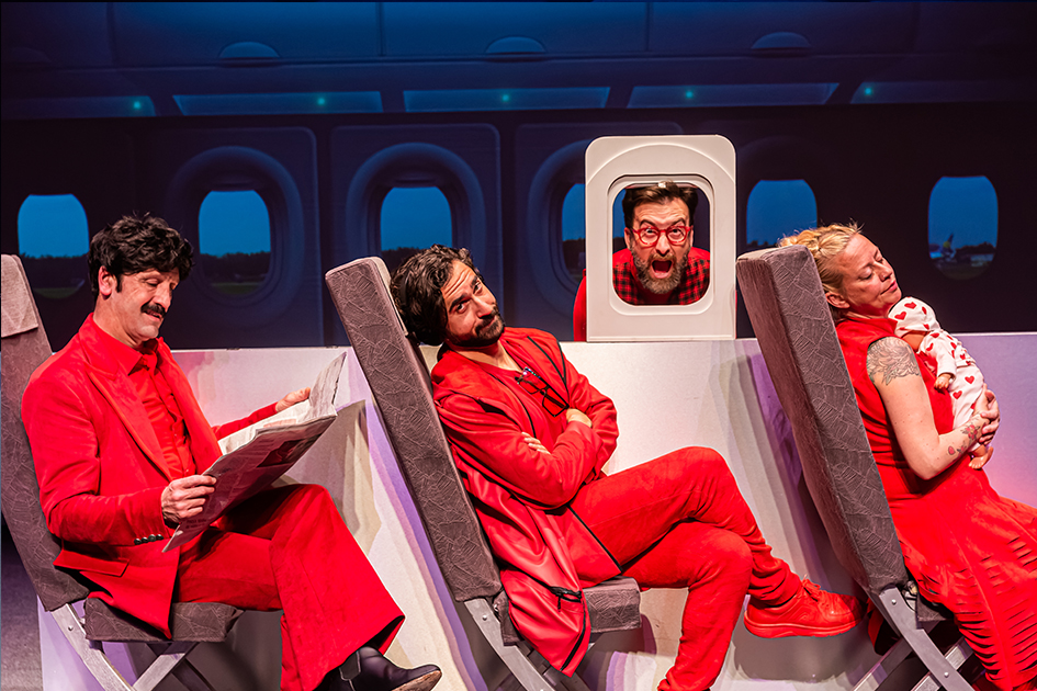 La imagen tiene un atributo ALT vacío; su nombre de archivo es passport-el-teatrero.jpg