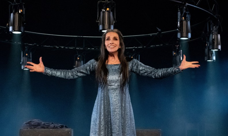 La imagen tiene un atributo ALT vacío; su nombre de archivo es ana-belen-romero-julieta-el-teatrero.jpg