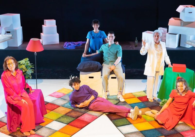 La imagen tiene un atributo ALT vacío; su nombre de archivo es la-casa-el-teatrero.jpg